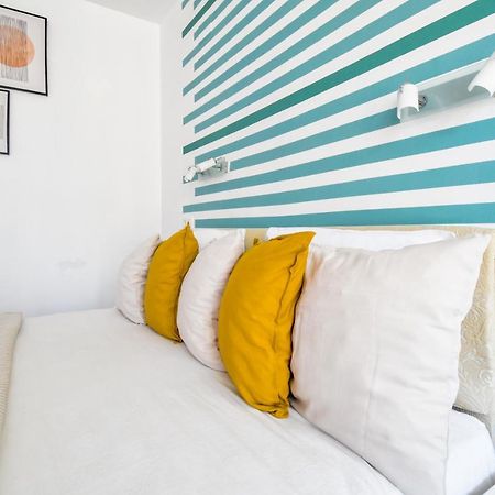 Modern Studios - Meters Away From The Beach Pomorie Buitenkant foto