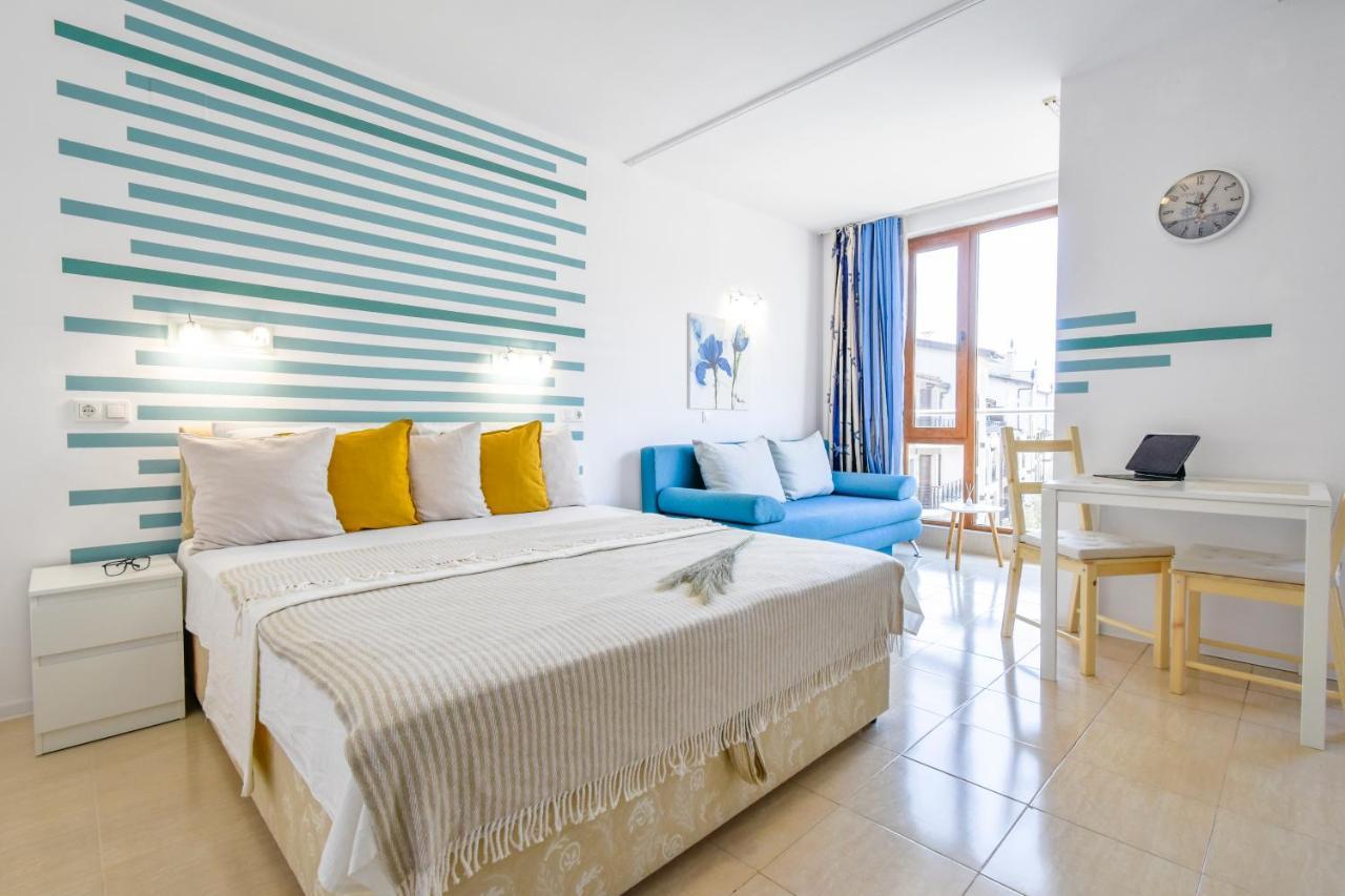 Modern Studios - Meters Away From The Beach Pomorie Buitenkant foto
