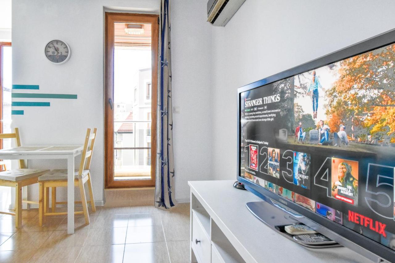 Modern Studios - Meters Away From The Beach Pomorie Buitenkant foto