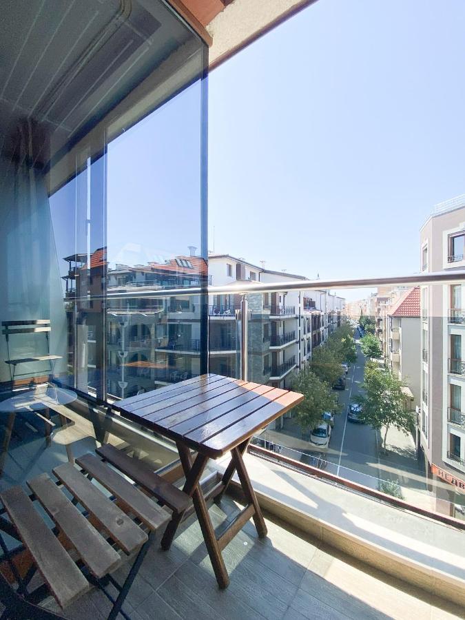 Modern Studios - Meters Away From The Beach Pomorie Buitenkant foto